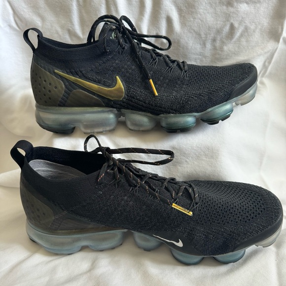 nike air vapormax flyknit 2 metallic